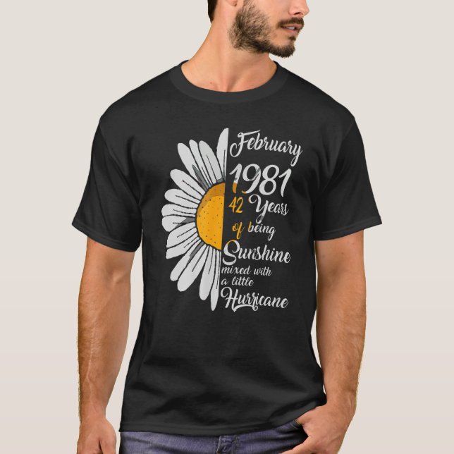 Fevereiro Meninas 1981 Camisa 42º Presentes de Ani (Frente)