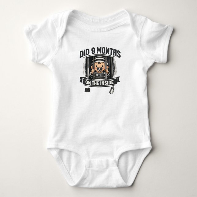 “Fez 9 Meses na Cadeia” Camiseta Divertida para Be (Frente)