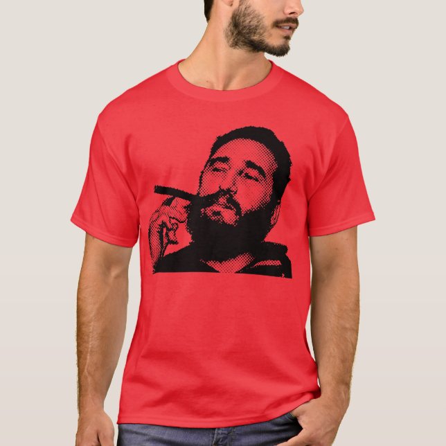 Fidel novo com um t-shirt do charuto (Frente)