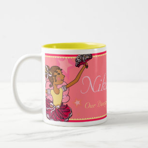 Filha da Ballerina, cor-de-rosa e caneca negra