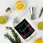 Fim de Semana Tropical de Miami Bachelorette<br><div class="desc">Esta Tropical Miami Bachelorette Weekend Liquor Bottle Label é um excelente adicional para uma viagem de meninas, em honra à noiva. Você tem certeza de que vai dar algumas risadas e eles fazem um favor de excelente. A paleta colorida de preto, verde, rosa e amarelo é perfeita para uma viagem...</div>