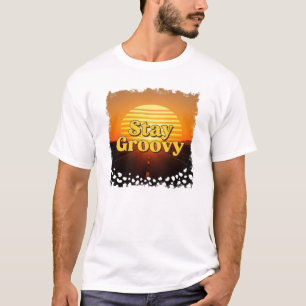 Fique Groovy – Camiseta com Tipografia Retro de Pô