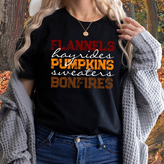 Flannels Pumpkins Hayrides Bonfire Fall T-Shirt (Criador carregado)
