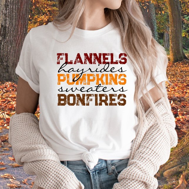 Flannels Pumpkins Hayrides Bonfire Fall T-Shirt (Criador carregado)