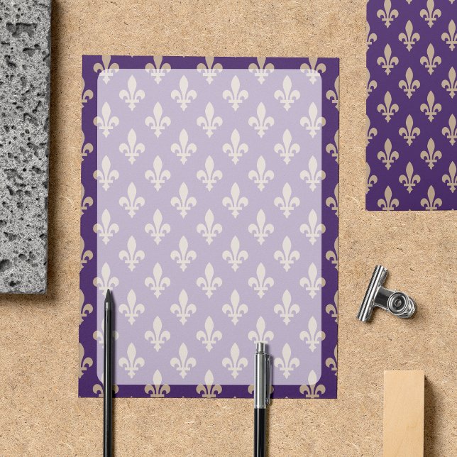 Fleur de Lis Pattern, Francês, Real, Creme, Roxo (Criador carregado)