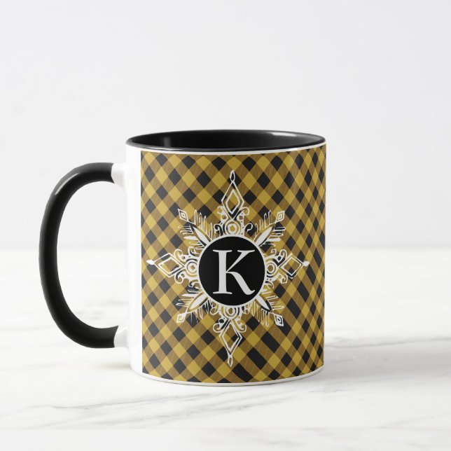 Floco de neve monograma em caneca xadrez (Esquerda)