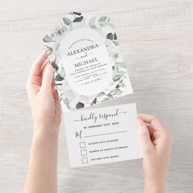 Floral White Roses Eucalyptus Wedding RSVP (Aba destacável)