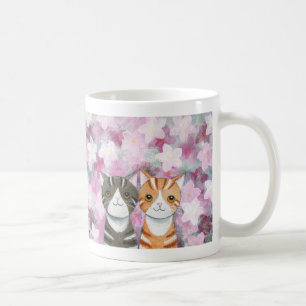 Flores bonitos dos gatos de gato malhado da caneca