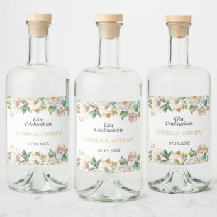 Flores Brancas e Madeira de Casamento Verde 