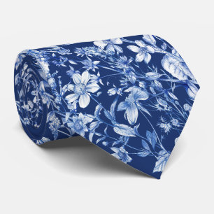 Flores silvestres em gravata azul francesa