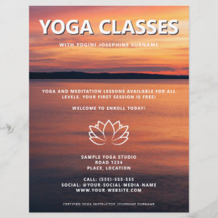 Flyer Aulas de Yoga ao Pôr do Sol Promoção de Estúdio de