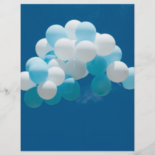 Flyer Balões de ar voando no céu azul