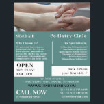 Flyer Foot Exam Retrato, Podiatria Clínica, Podiatra<br><div class="desc">Foot Exam Portrait,  Podiatria Clinic,  Folheto Publicitário Podiatra da Loja de Cartão de visita.</div>