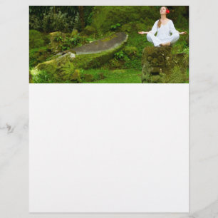 Flyer Jovem pratica yoga