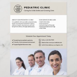 Flyer Logotipo de Clínica Pediátrica QR Neutro Bege