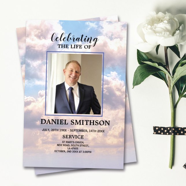 Flyer Ordem Funeral de Serviço Celebrando Nuvens de Vida (Criador carregado)