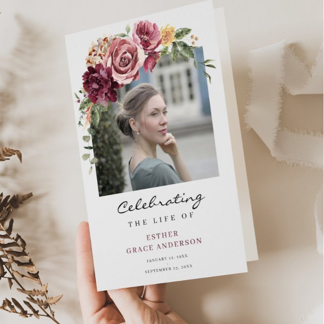 Flyer Rosa Celebração do Programa Funeral de Vida Dobrad (Criador carregado)