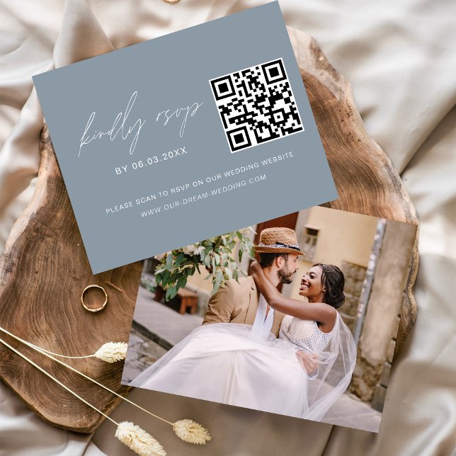 Flyer Site de Casamento de Fotos RSVP de Código QR Azul  (Criador carregado)