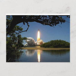 Foguete explodiu no cartão postal espacial