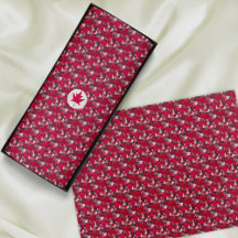 Folhas de Mapeamento em um Papel de Tecido de Fund