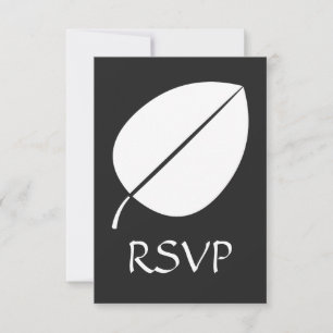 Folhas de queda na placa RSVP preta