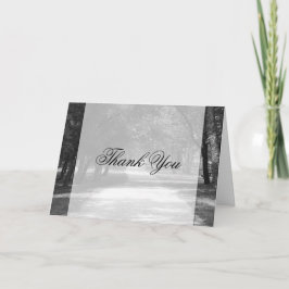 Fora dos cartões de agradecimentos batidos do