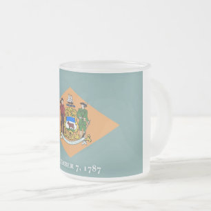 Fosco pequena caneca de vidro com bandeira de Dela