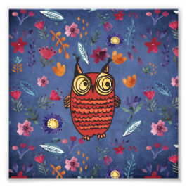 Foto A sábia coruja de pássaros no jardim das flores