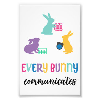 Foto AAC Easter Bunny poster 'Cada coelho comunica'