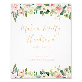 Foto Alguns Chás de fraldas fazem um sinal de banda lar