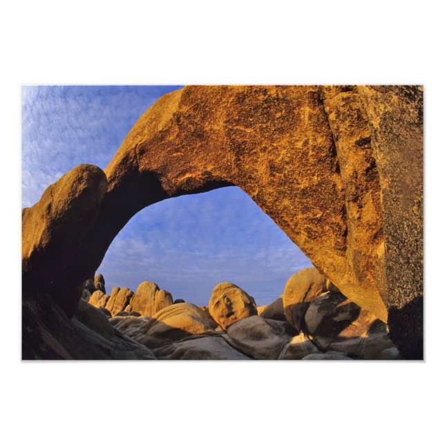Foto Arch Rock no Parque Nacional de Joshua Tree em (Frente)
