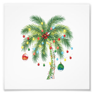 Foto Árvore tropical de palma de Natal com luzes e orna