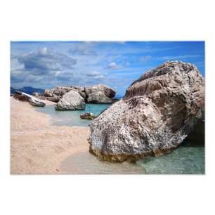 Foto As rochas em Cala Mariolu encalham, impressão da