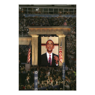 Foto Barak Obama fala na última noite da