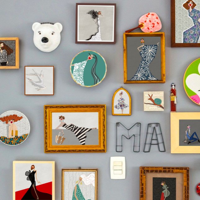 Foto Bebê de Praia em Flores Brancas Ilustração da Moda (Criador carregado)