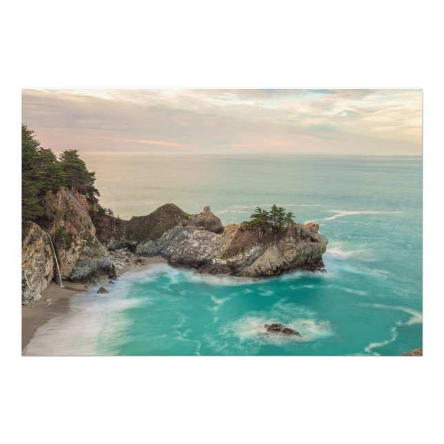Foto Big Sur McWay cai na paisagem (Frente)