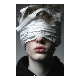 Foto Brilho Dourado Melanina Feroz Close-Up