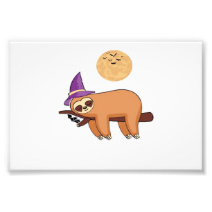 Foto Camiseta Oversized Sloth Bruxa de Halloween