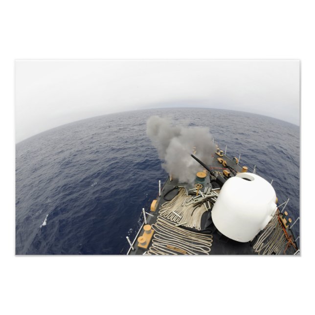 Foto Canhão MK-75 76 mm (Frente)