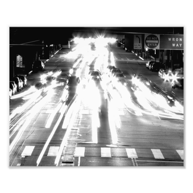 Foto Carros Em Movimento Pretos E Brancos (Frente)
