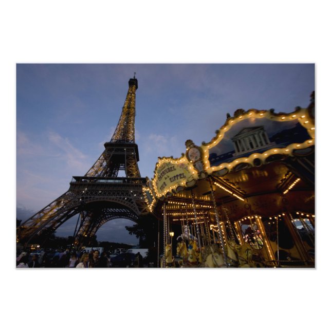 Foto Carrossel pela Torre Eiffel à noite, (Frente)