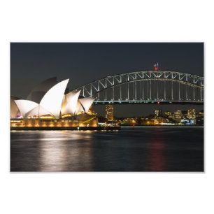 Foto Casa e ponte de Sydney Opera ao anoitecer, Austrá