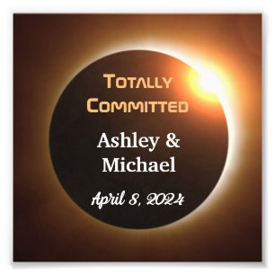 Foto Casamento de Tema Eclipse Totalmente Comprometido