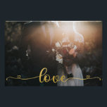 Foto Casamento Elegante Romântico de Script de Amor Dou<br><div class="desc">Impressão personalizável de fotos de casamento com um roteiro de amor dourado.</div>