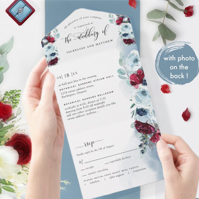 Foto, Casamento Vermelho e Azul com RSVP Perfurado (Criador carregado)