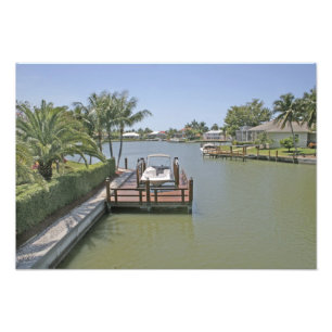 Foto Casas e docas no canal Marco Island Flórida