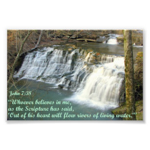 Foto Cascata com John 7:38