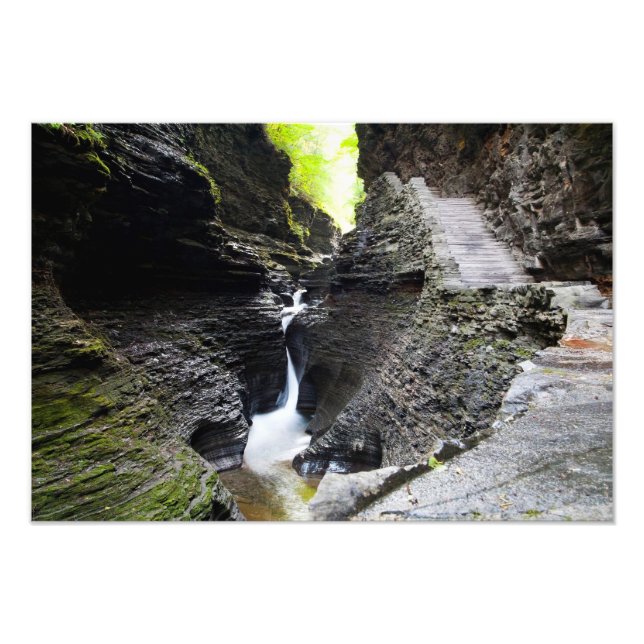 Foto Cascata estreita, Watkins Glen (Frente)