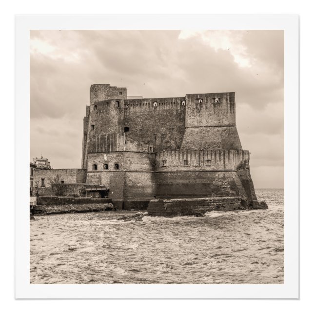 Foto Castel dell'Ovo matizado em sépia (Frente)
