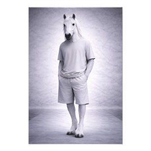 Foto Cavalo Mínimo em Roupa Moderna Casual